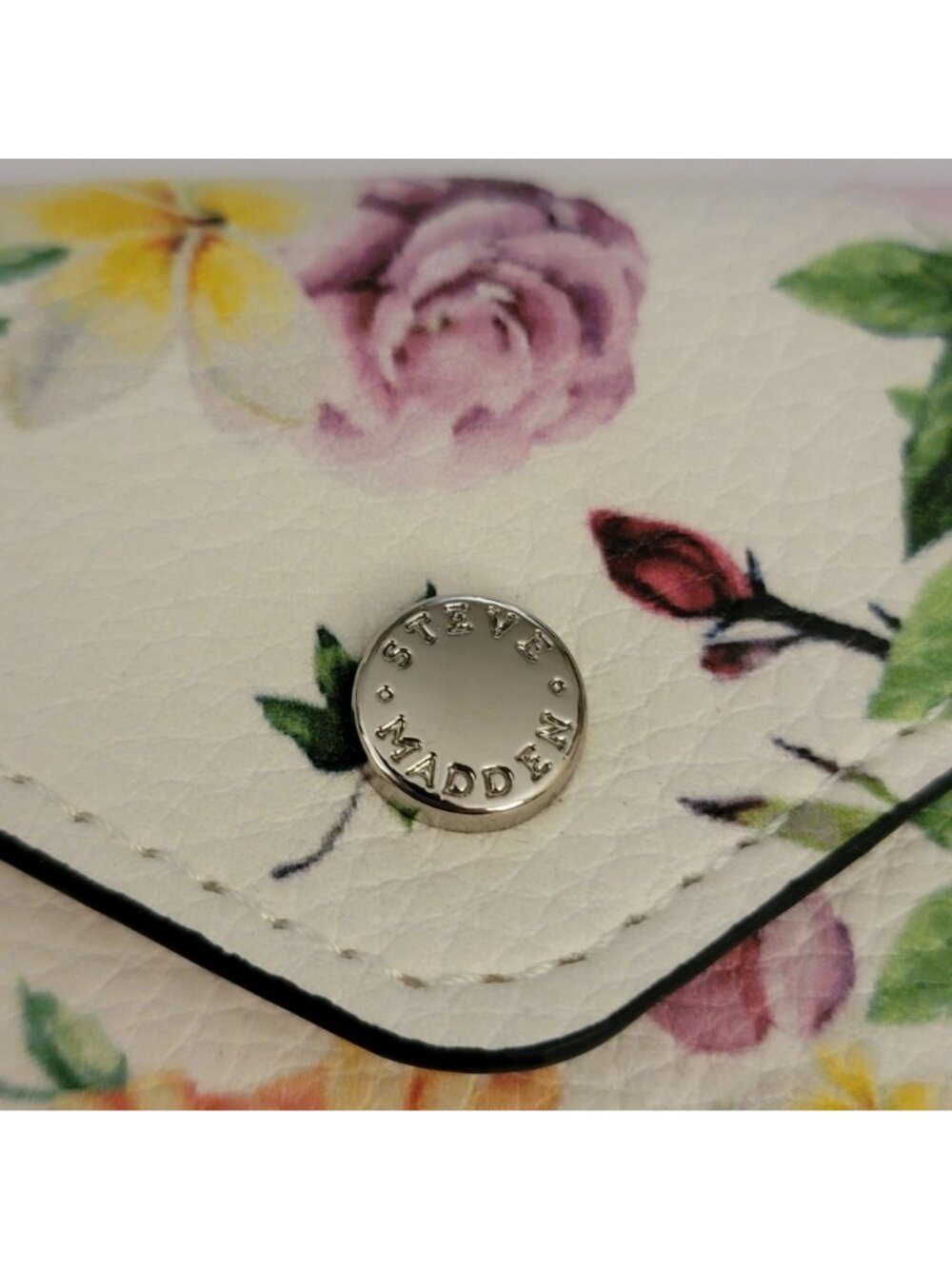 Steve Madden Floral Mini Wallet Keychain Card Holder – Snap Closure, Cream Multi - Picture 2 of 8
